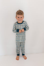 Deacon Two Piece Set