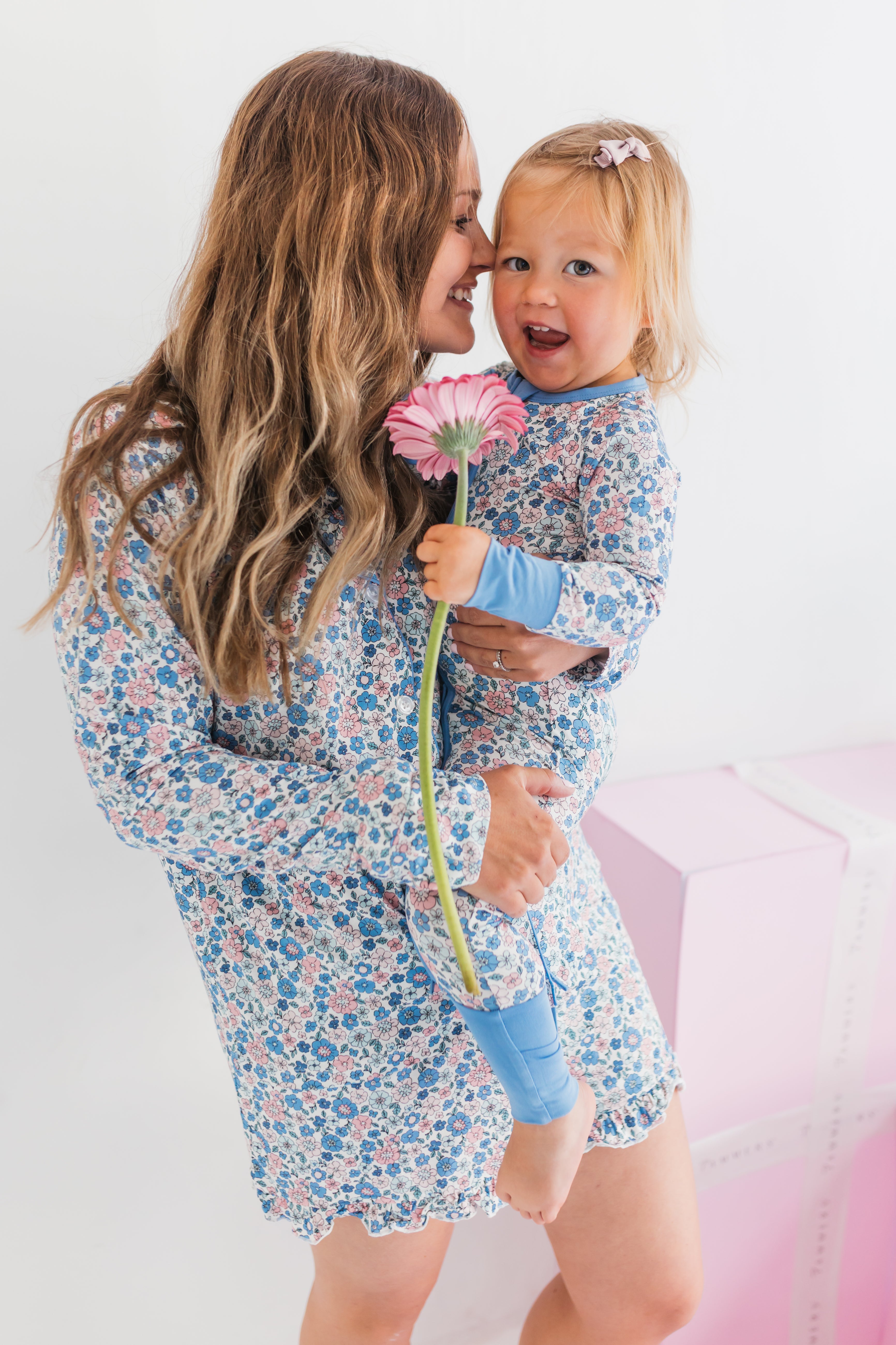 Lily Floral Women's Long Sleeve Short Set