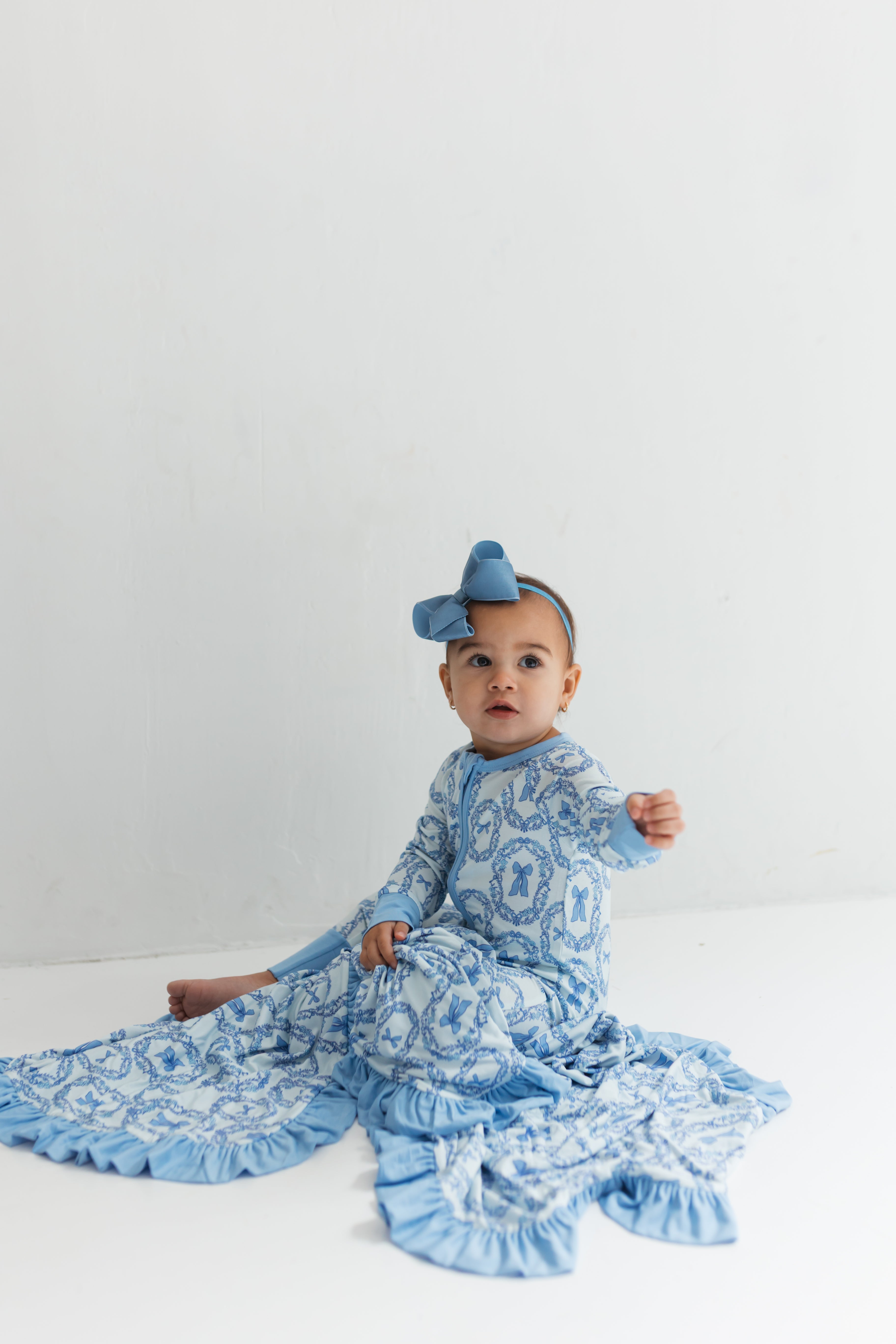 Julia Bow Ruffle Blanket