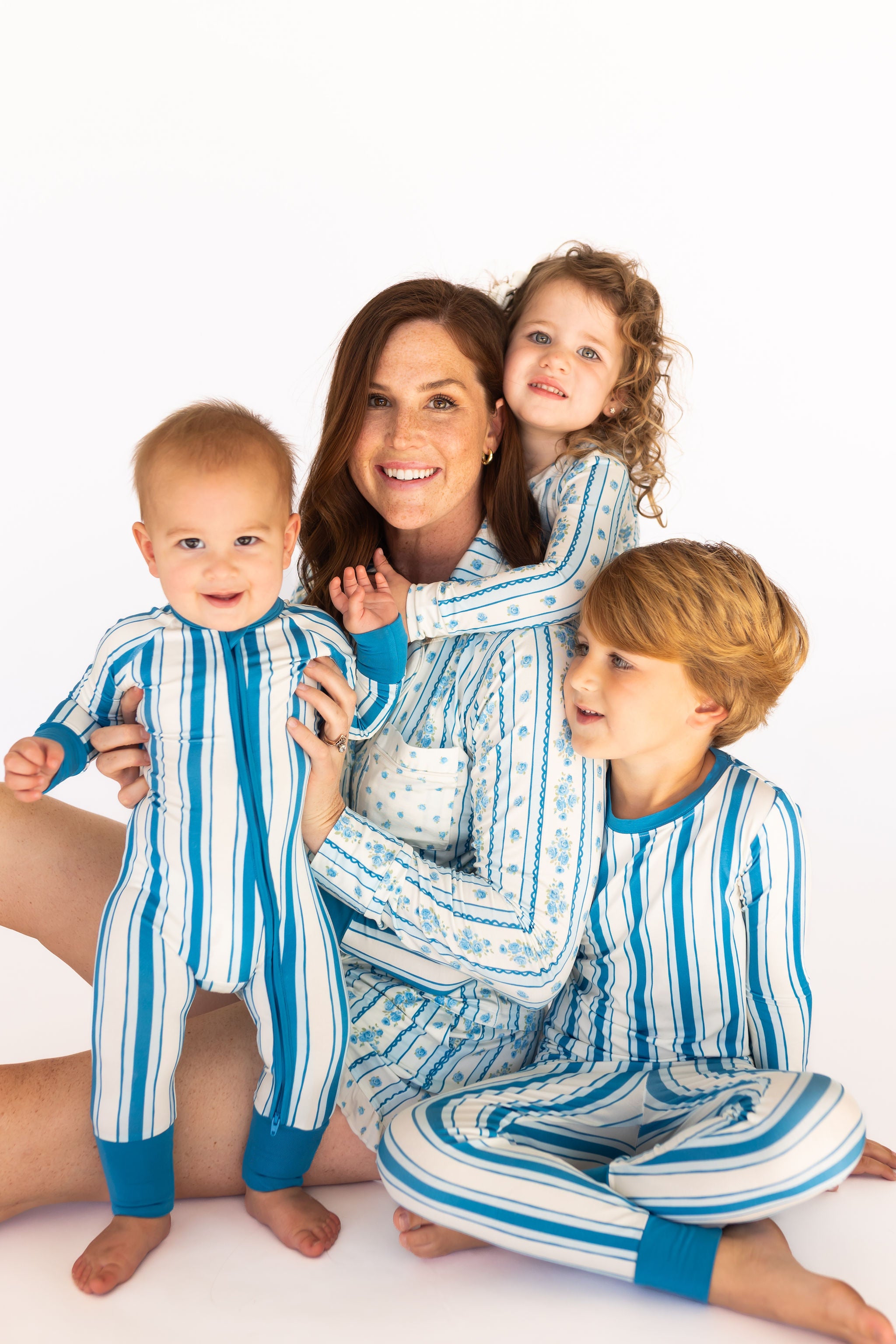 Forever Blooming Women's Long Sleeve Short Set