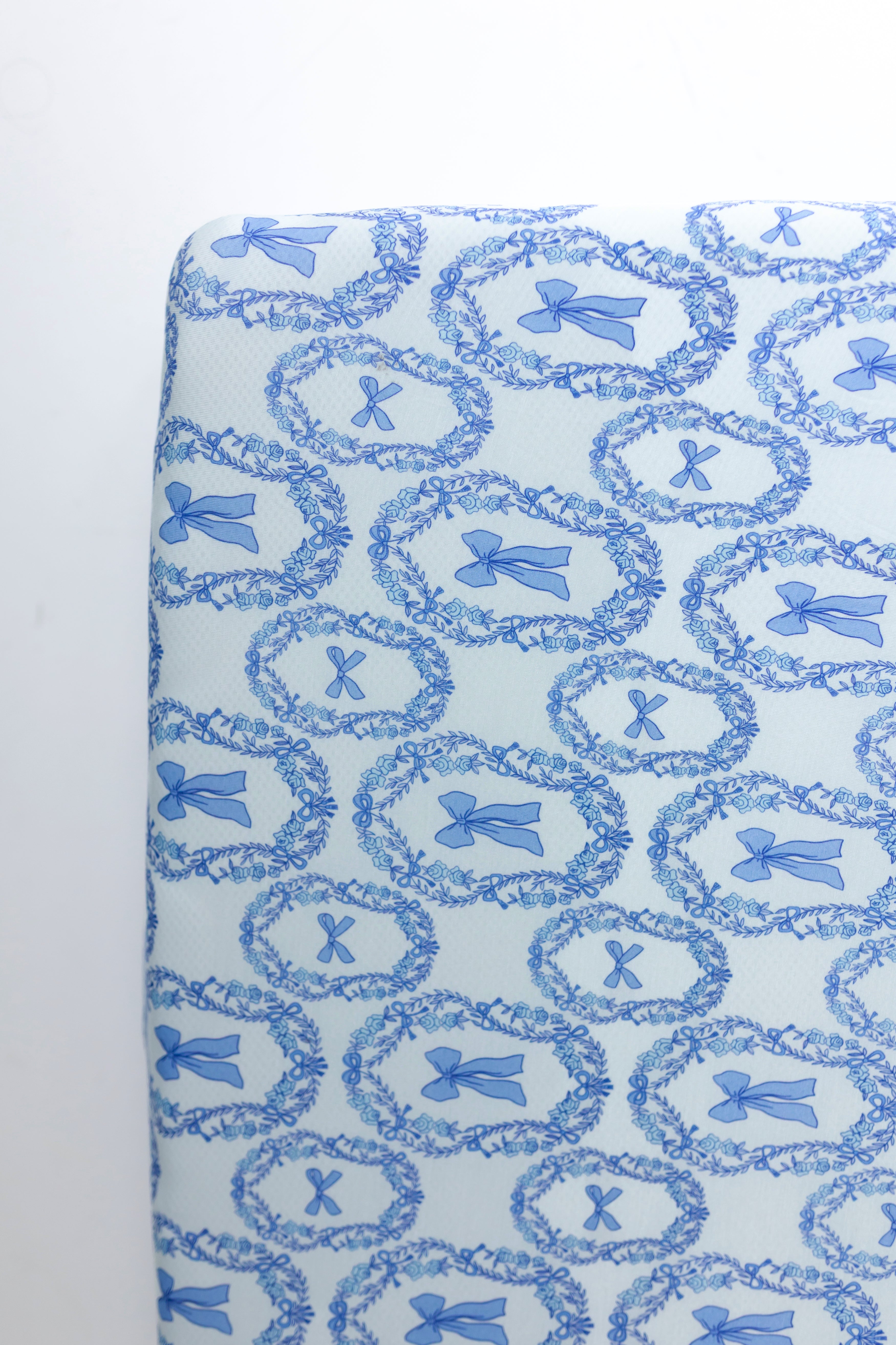 Julia Bow Crib Sheet