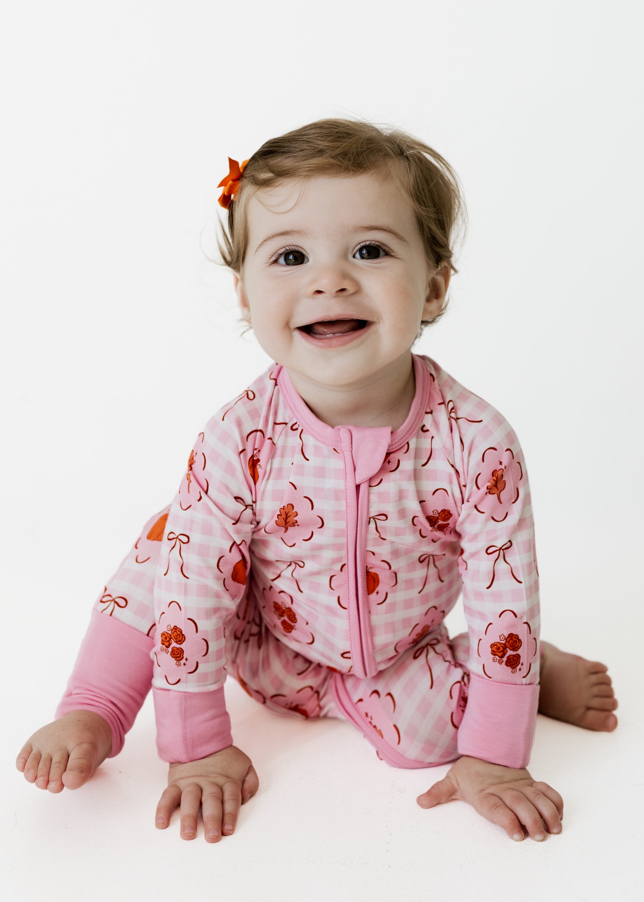 PDP-AutumnBowGingham-Zipper1_2x_c1b7afd7-becc-493e-972e-ad3e65d31216.jpg