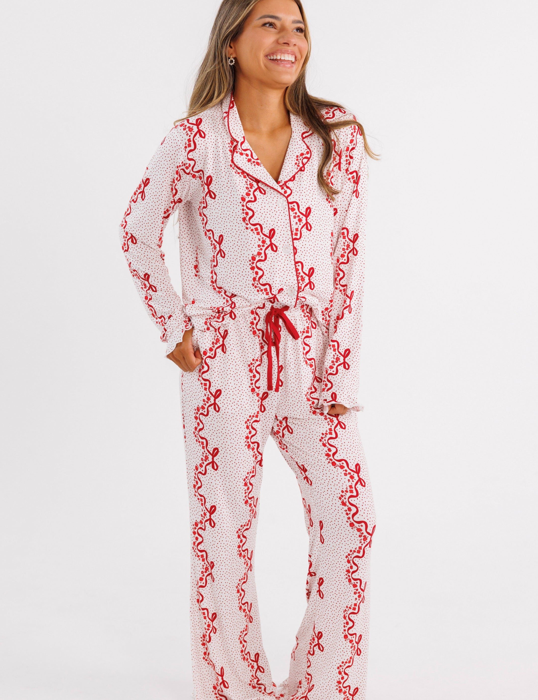 PDP-Bows-Womens-1_2x_3d4f6fdf-48e3-4529-ba14-df5724d4c51c.jpg