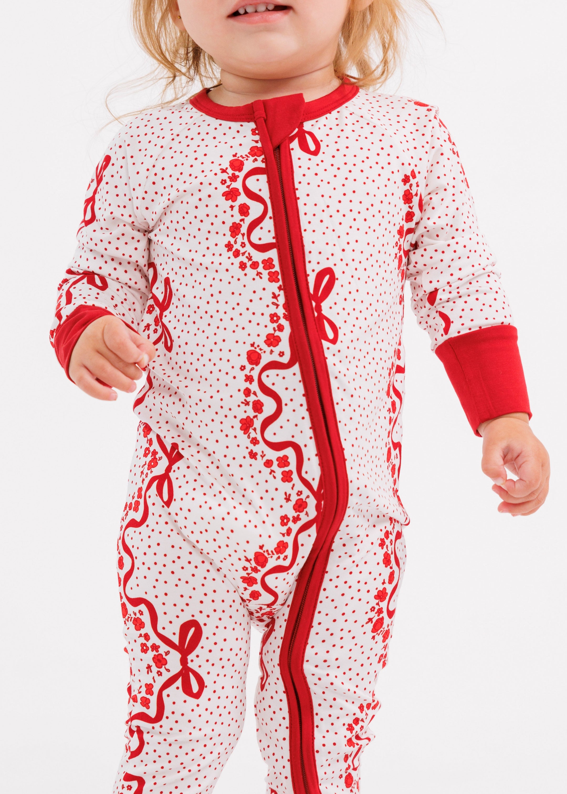 PDP-Bows-Zipper-2_2x_5230627d-df13-49d0-a473-27315d51eeab.jpg