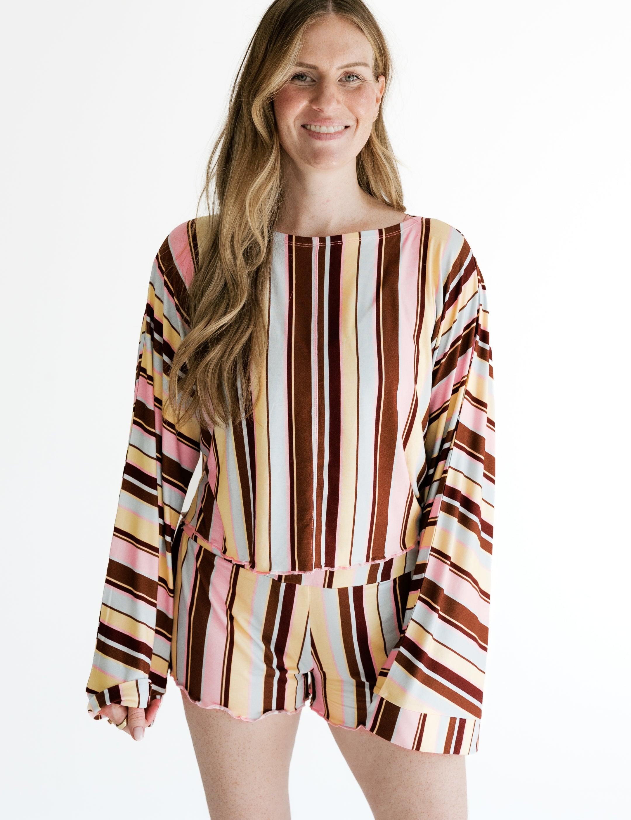PDP-CapriStripe-Womens-1_2x_b27f1fd6-89de-4aa5-a765-94a3a6e3d756.jpg