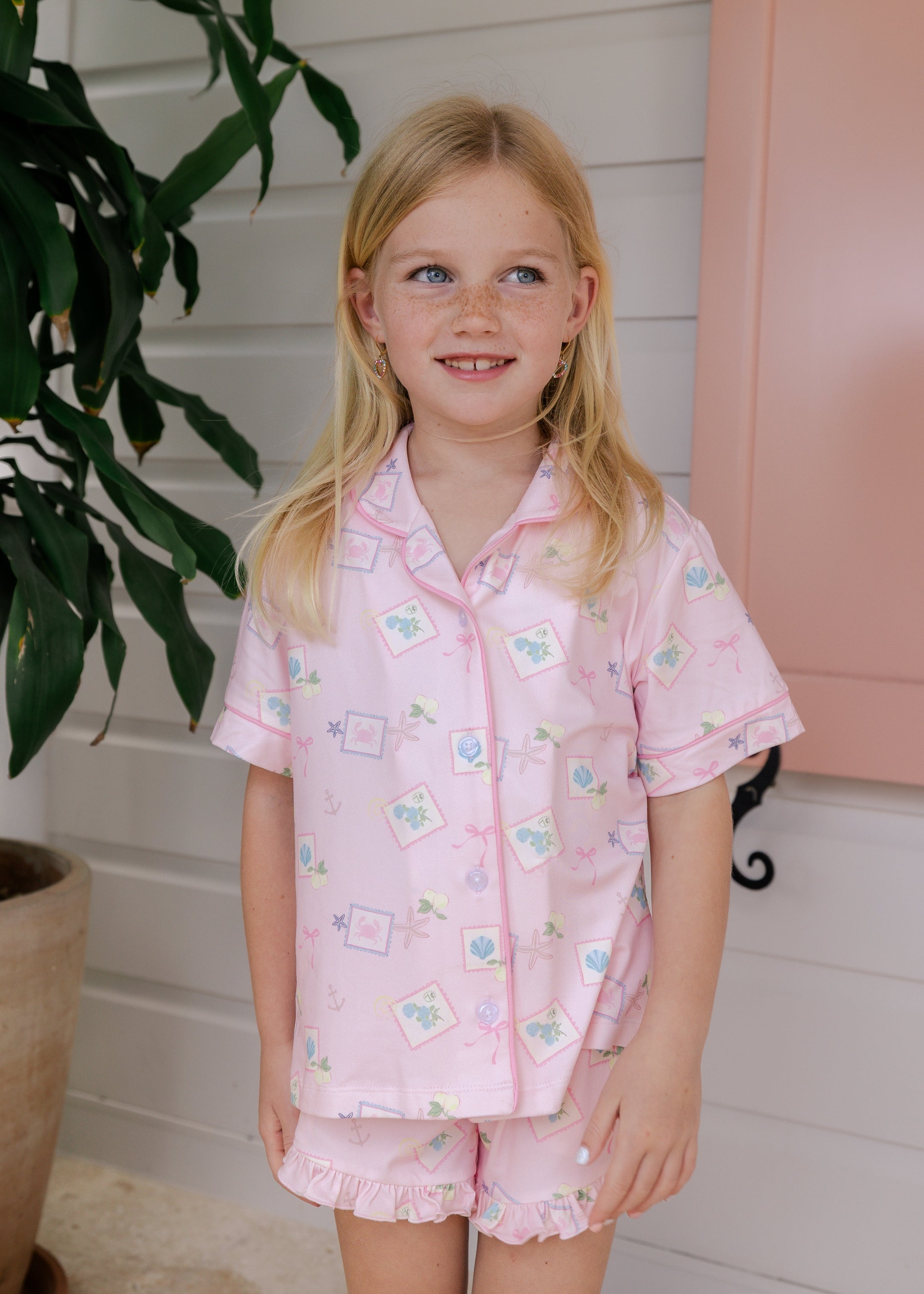 PDP-CoastalNotes-ButtonUp-1_2x_02eb5344-817f-4785-bac1-e356b863e0e2.jpg