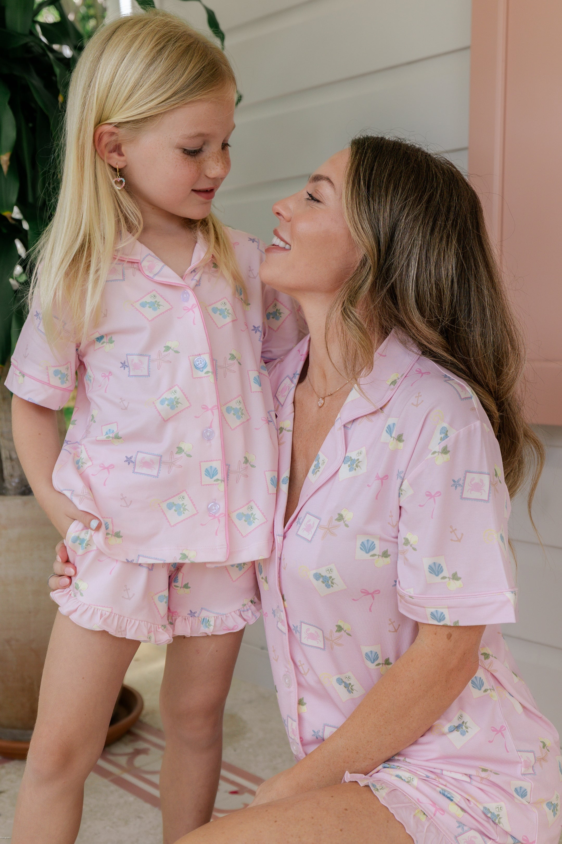 Little Coastal Notes Women's Short Set