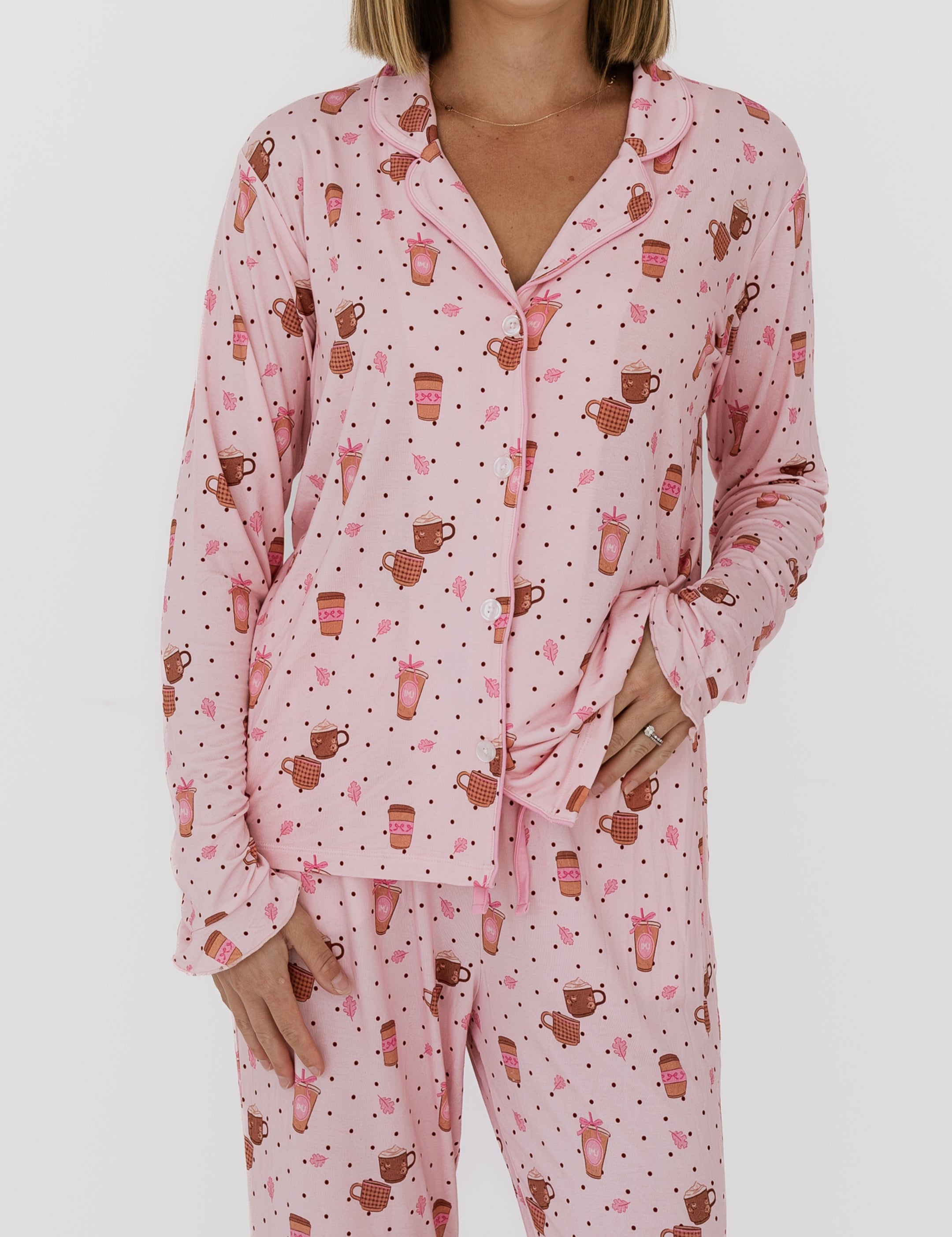 PDP-CozyCoffeeClub-Women2_2x_857056e0-f808-41f6-b2fe-4e9e8cacda2b.jpg
