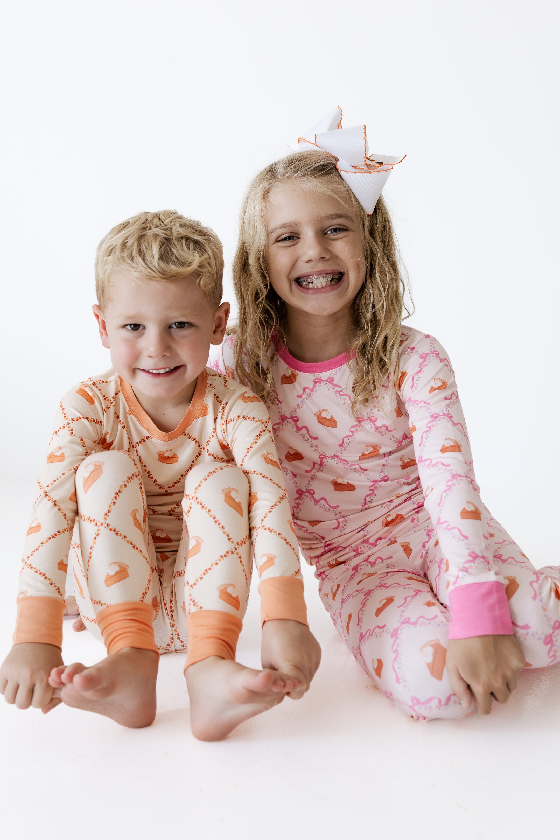 Fall Pie and Bows Two Piece Set