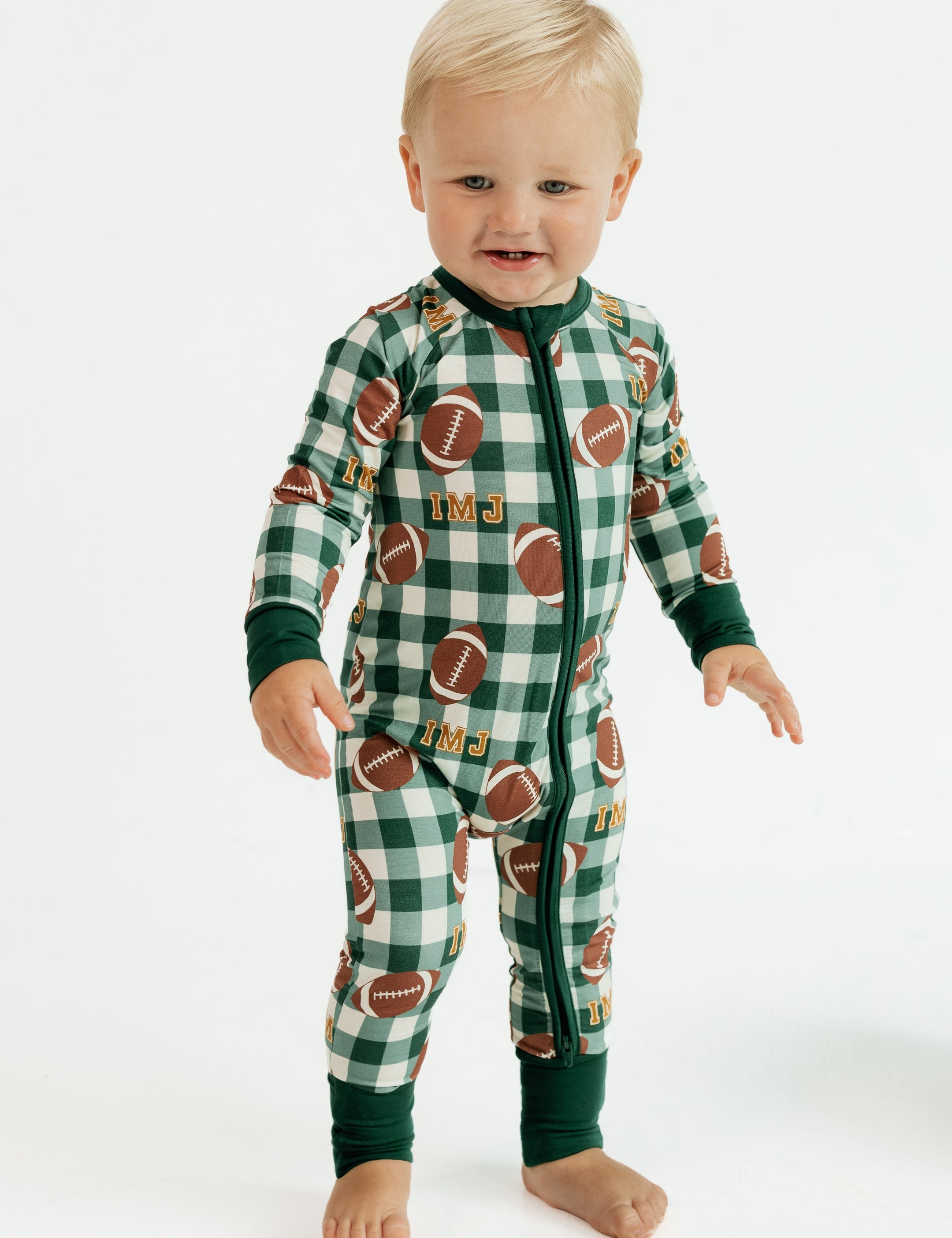 PDP-GameDayGingham-Zipper-1_2x_9a2cde3c-d8da-4ba7-88f8-d90c7d481bb7.jpg