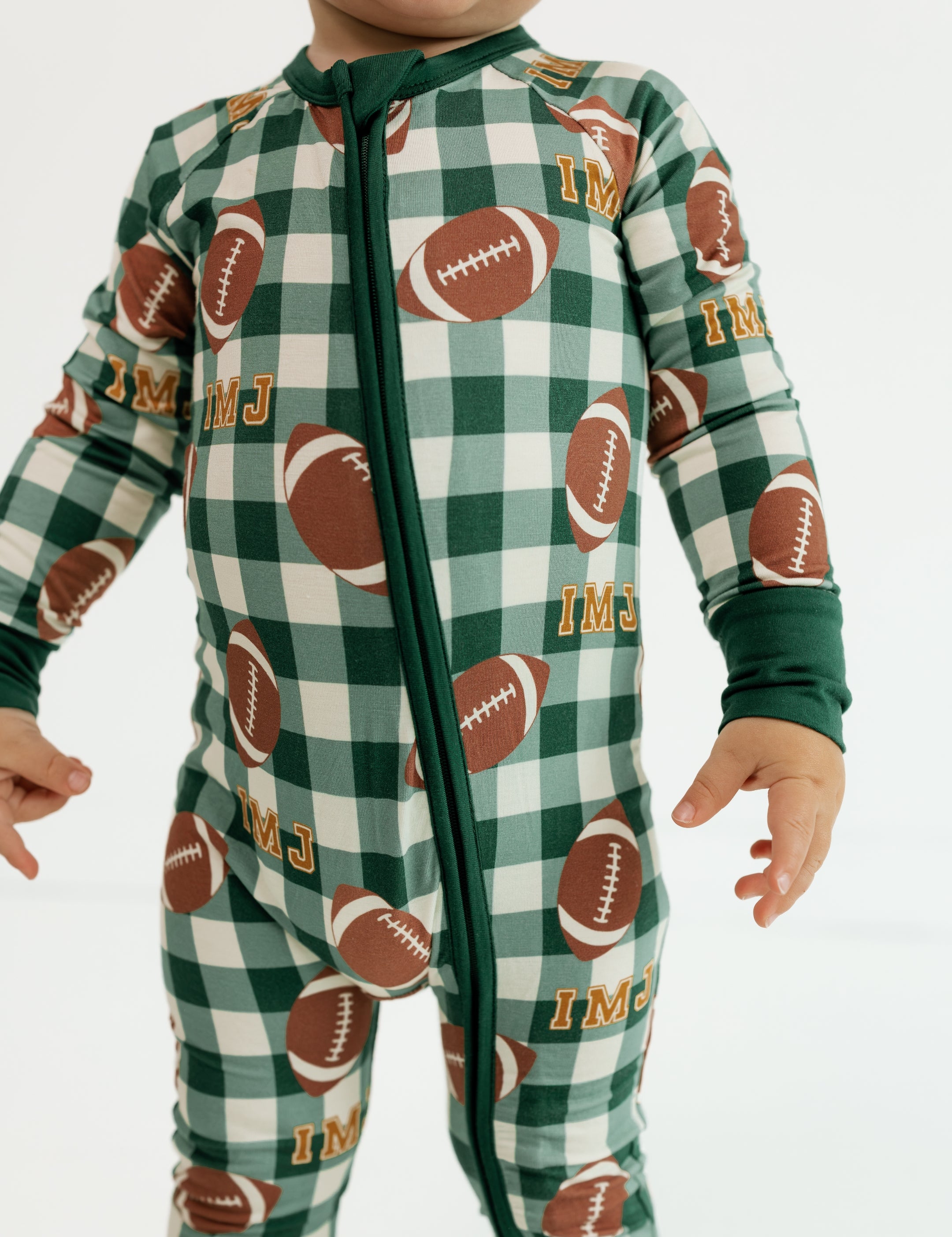 PDP-GameDayGingham-Zipper-2_2x_b7a6f98c-9f06-43fd-b345-3f14422a292a.jpg