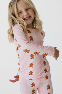 Gingerbread Cookie Two Piece Set
