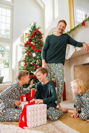 Green Santa Claus Lane Men's Top