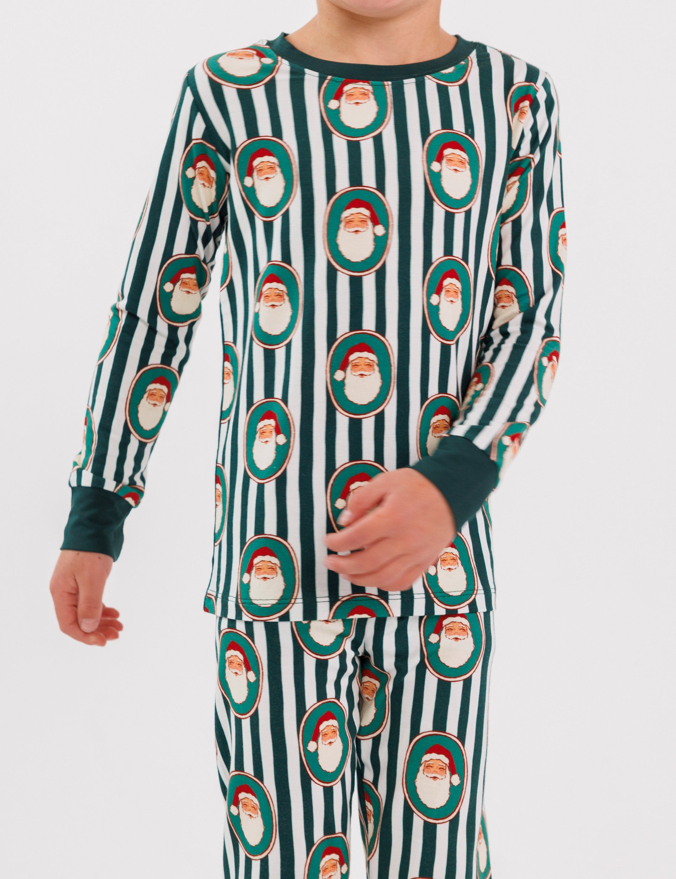 PDP-GreenSanta-TwoPiece-2_2x_ab5c933d-b643-4c09-966c-1db3ba69bae8.jpg
