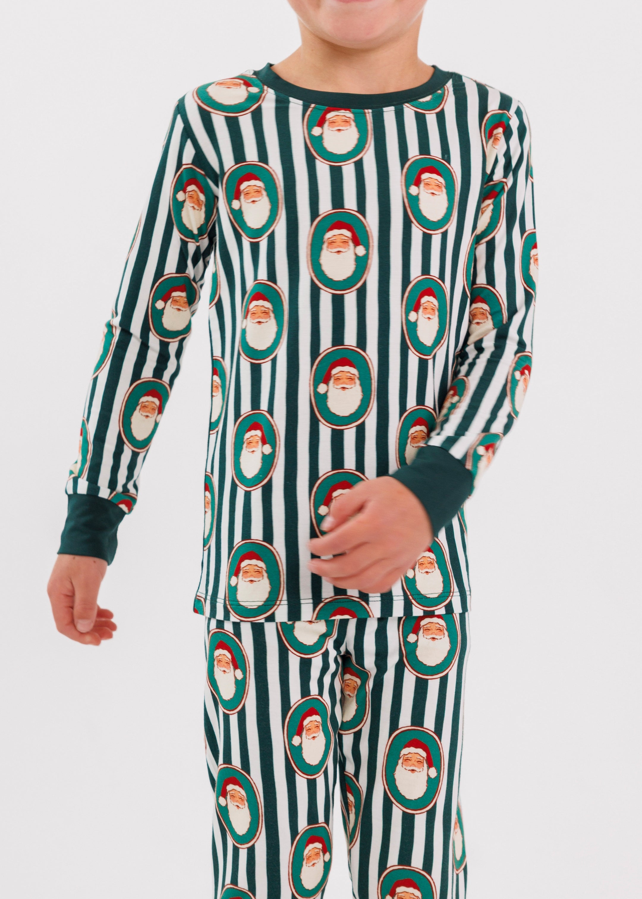 PDP-GreenSanta-TwoPiece-2_2x_ab5c933d-b643-4c09-966c-1db3ba69bae8.jpg
