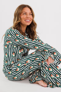 Green Santa Claus Lane Women's Long Sleeve Ruffle Set