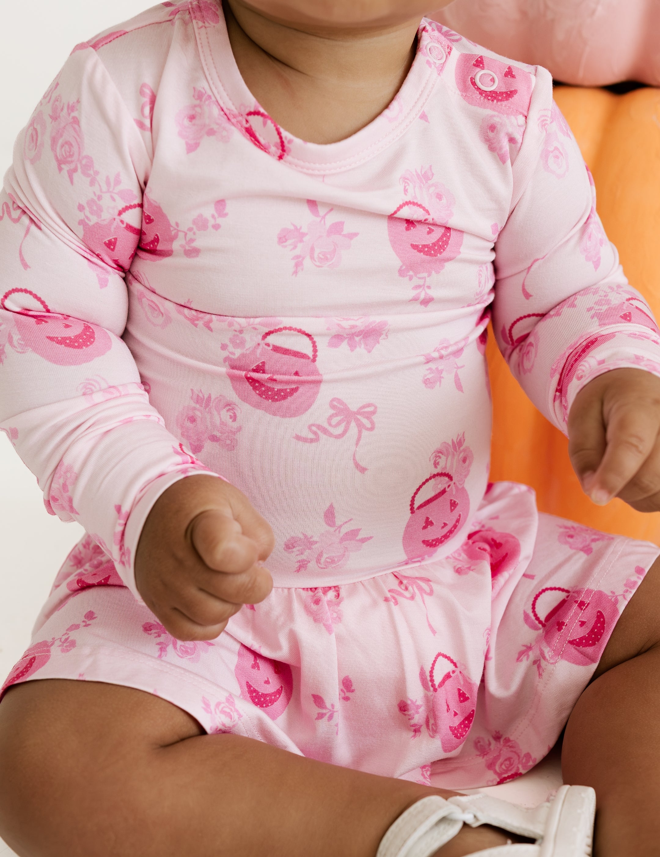 PDP-HAL-CandyPail-TwirlBodysuit2_2x_5a6cf5eb-6571-42f9-9f2c-25d6cf2faf7b.jpg