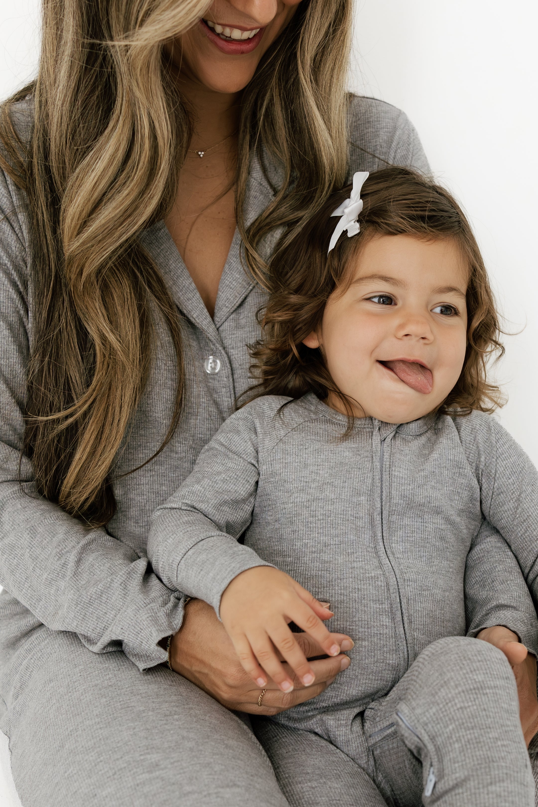 Hudson Gray Ribbed Women's Long Sleeve Ruffle Set