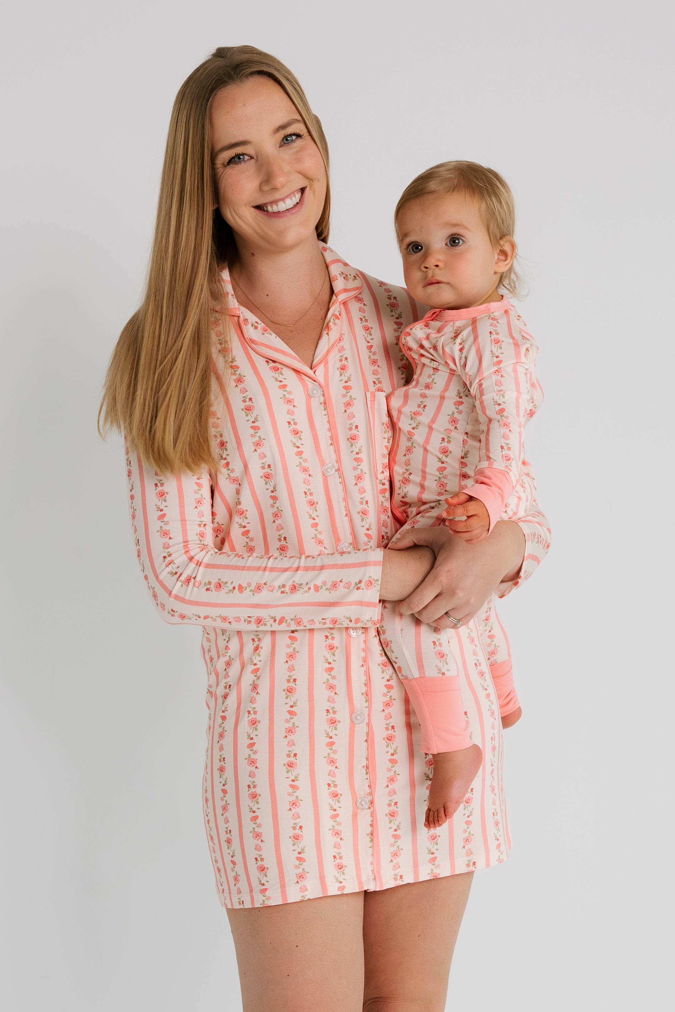 Mila Women's Nightgown