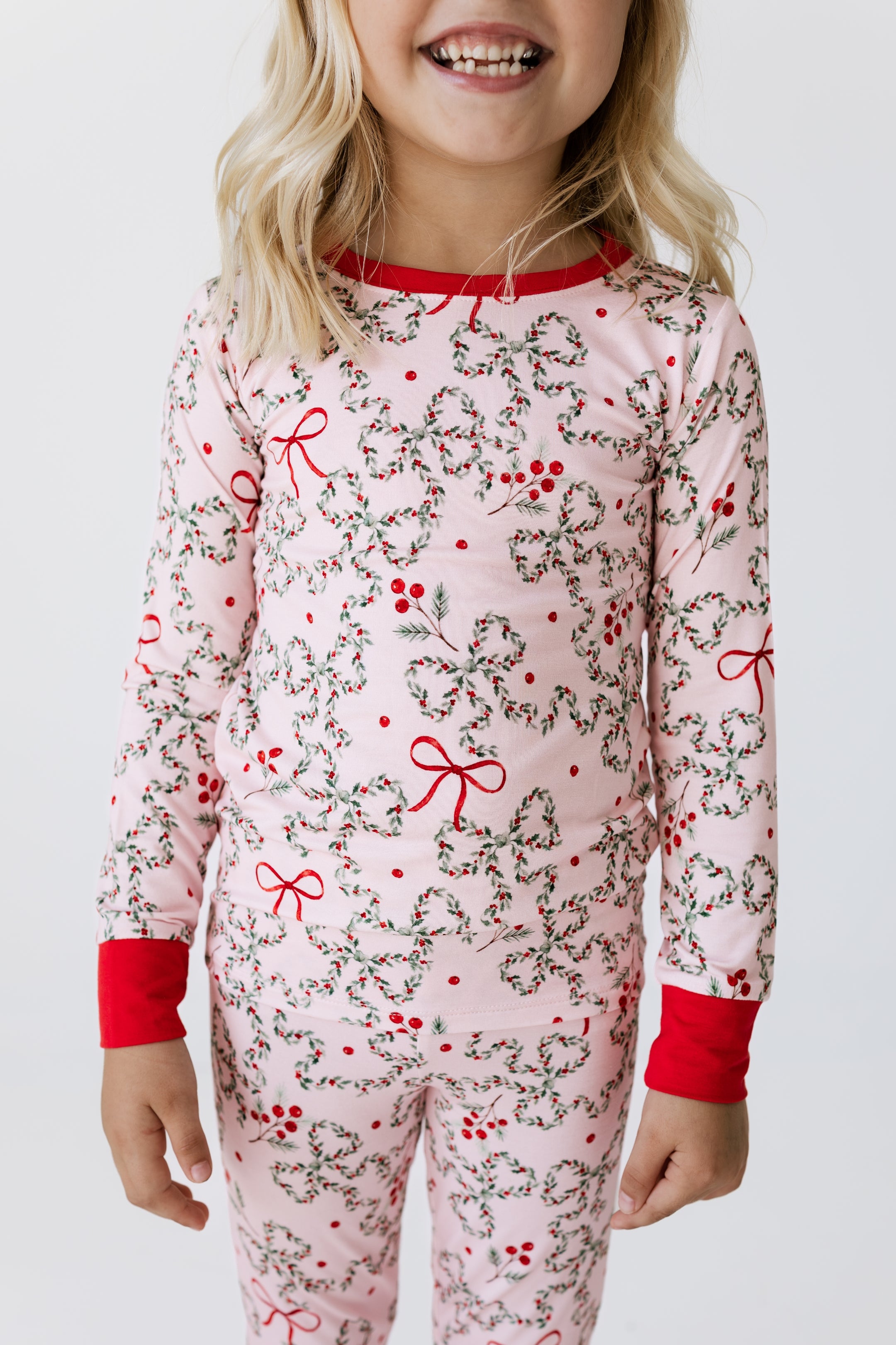 Mistletoe Bows Two Piece Set