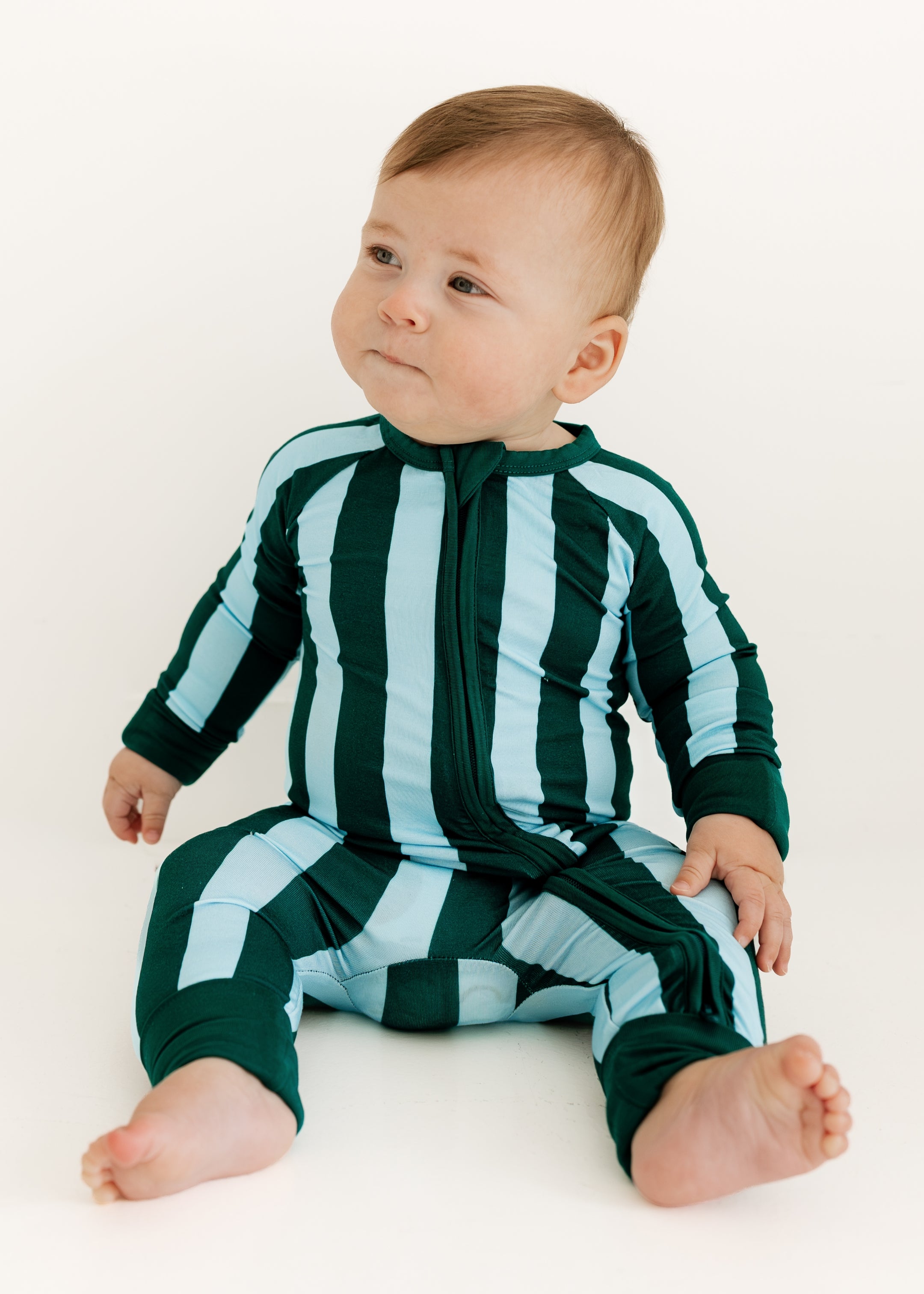 PDP-NashStripe-Zipper-1_2x_1d80e026-15ac-4042-907c-3e8e45383232.jpg