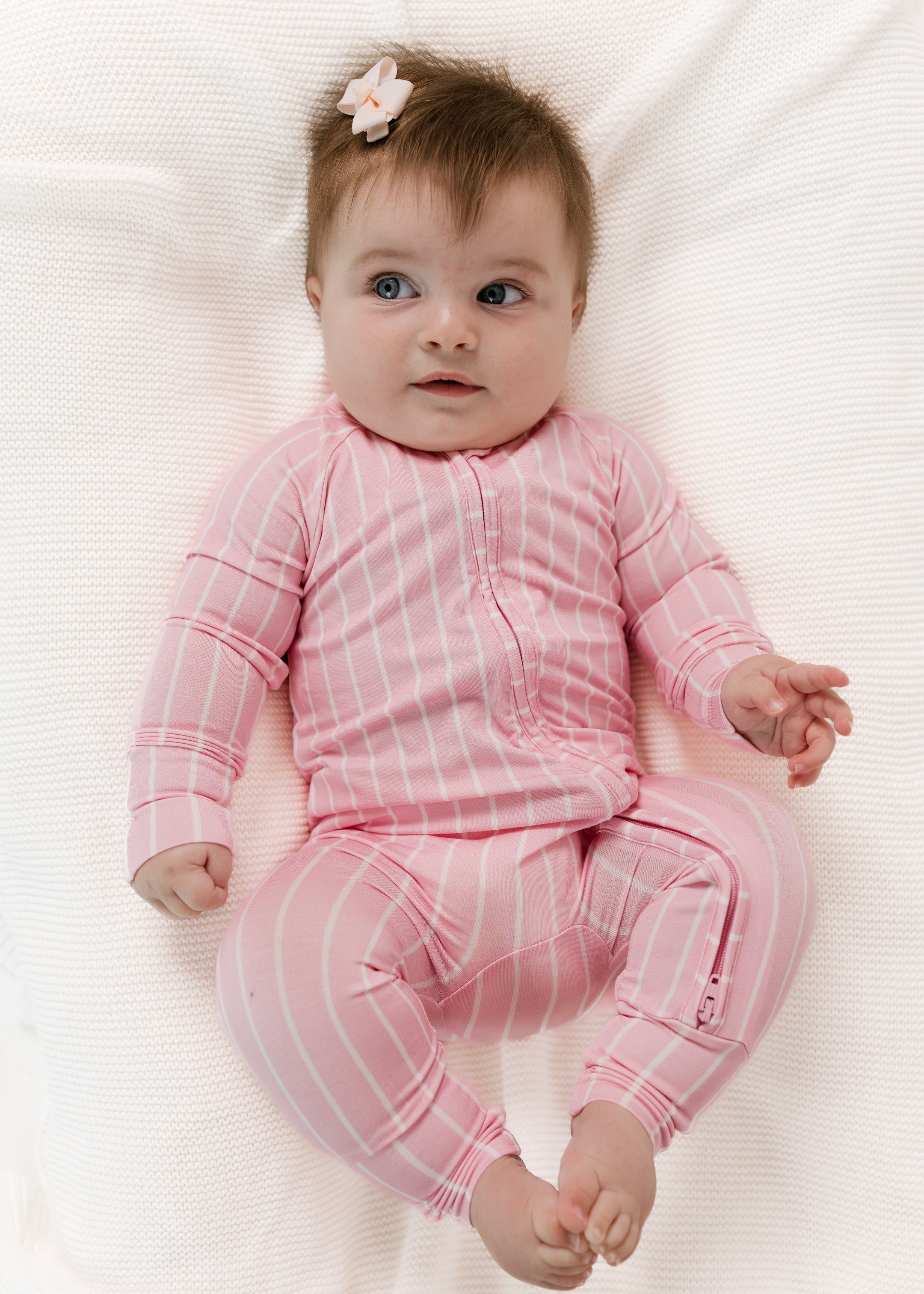 PDP-OrchardPinkStripe-Zipper-1_2x_31a740f6-997d-4c96-bbb0-47937dccad7c.jpg