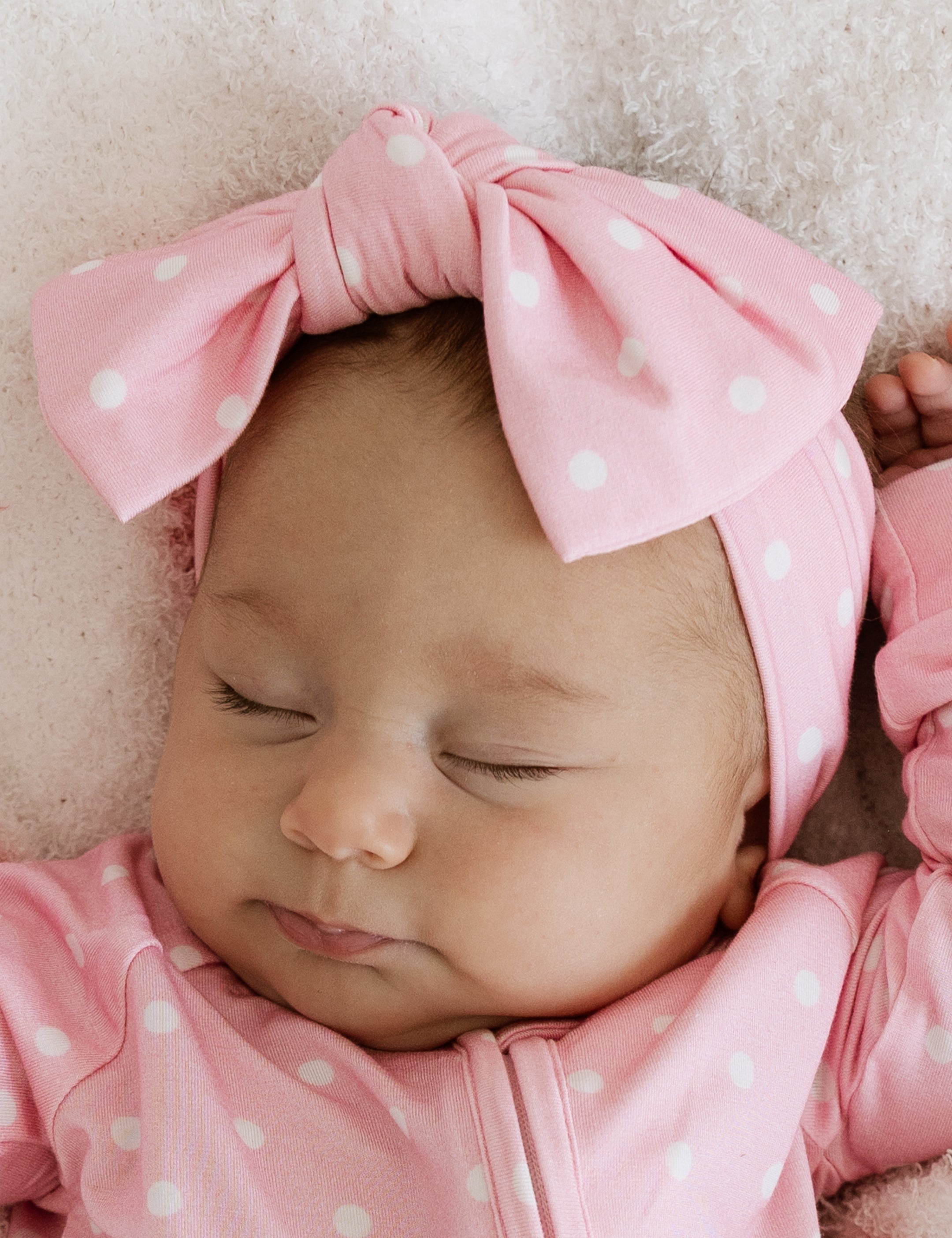 PDP-PinkWhitePolkaDot-Bow-1_2x_22e47b4b-6acd-427d-8a09-88975d9138d3.jpg