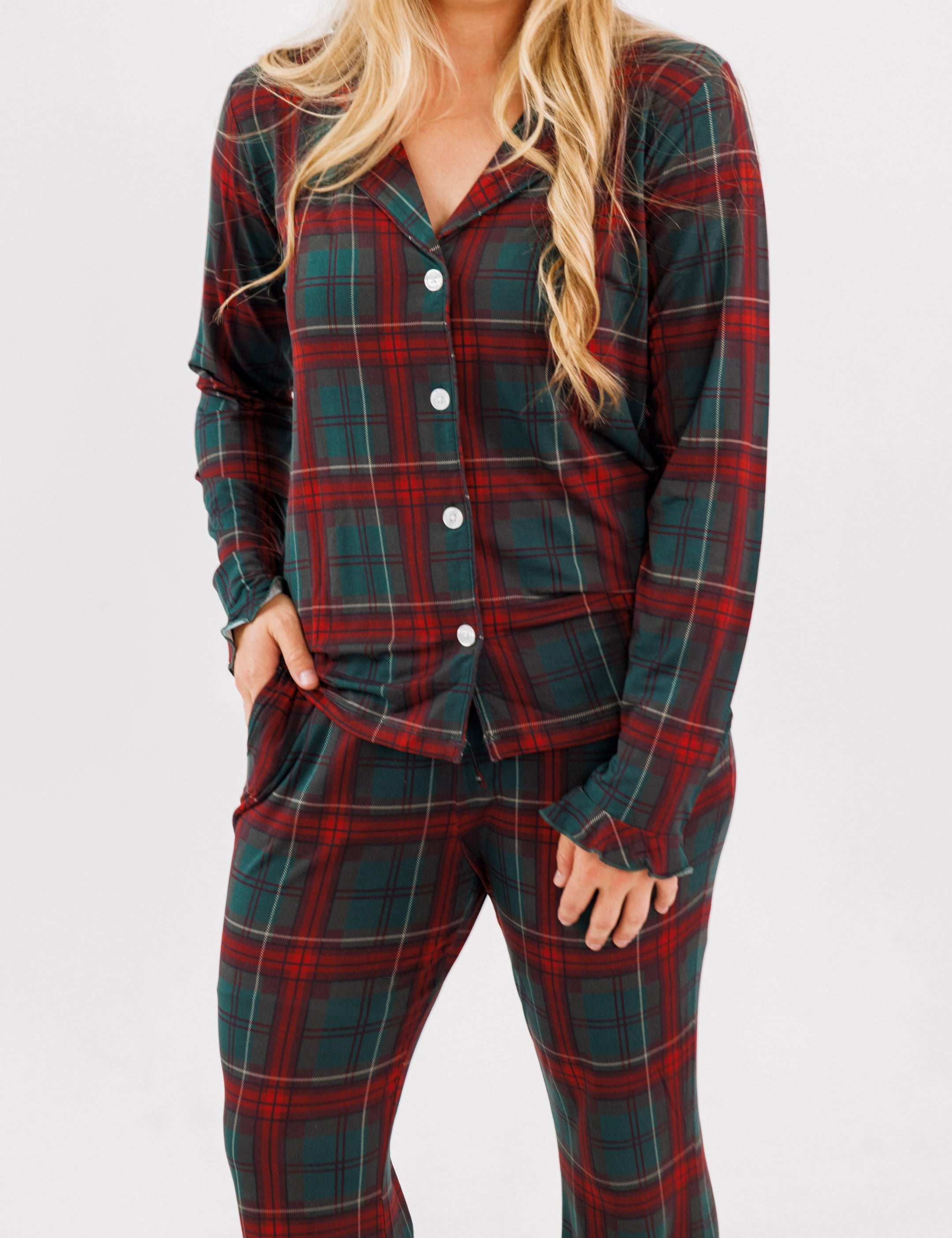 PDP-Plaid-Womens-2_2x_03c1b707-2f33-4b81-8c82-913893ddfd0e.jpg