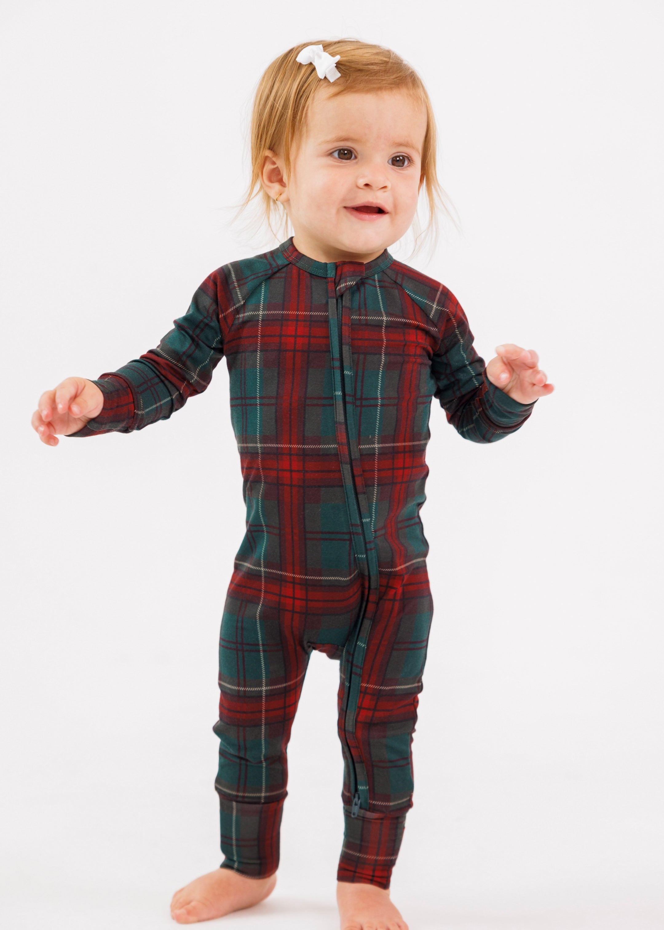 PDP-Plaid-Zipper-1_2x_20265f08-763e-4d6e-9e88-6eac7488ddd3.jpg