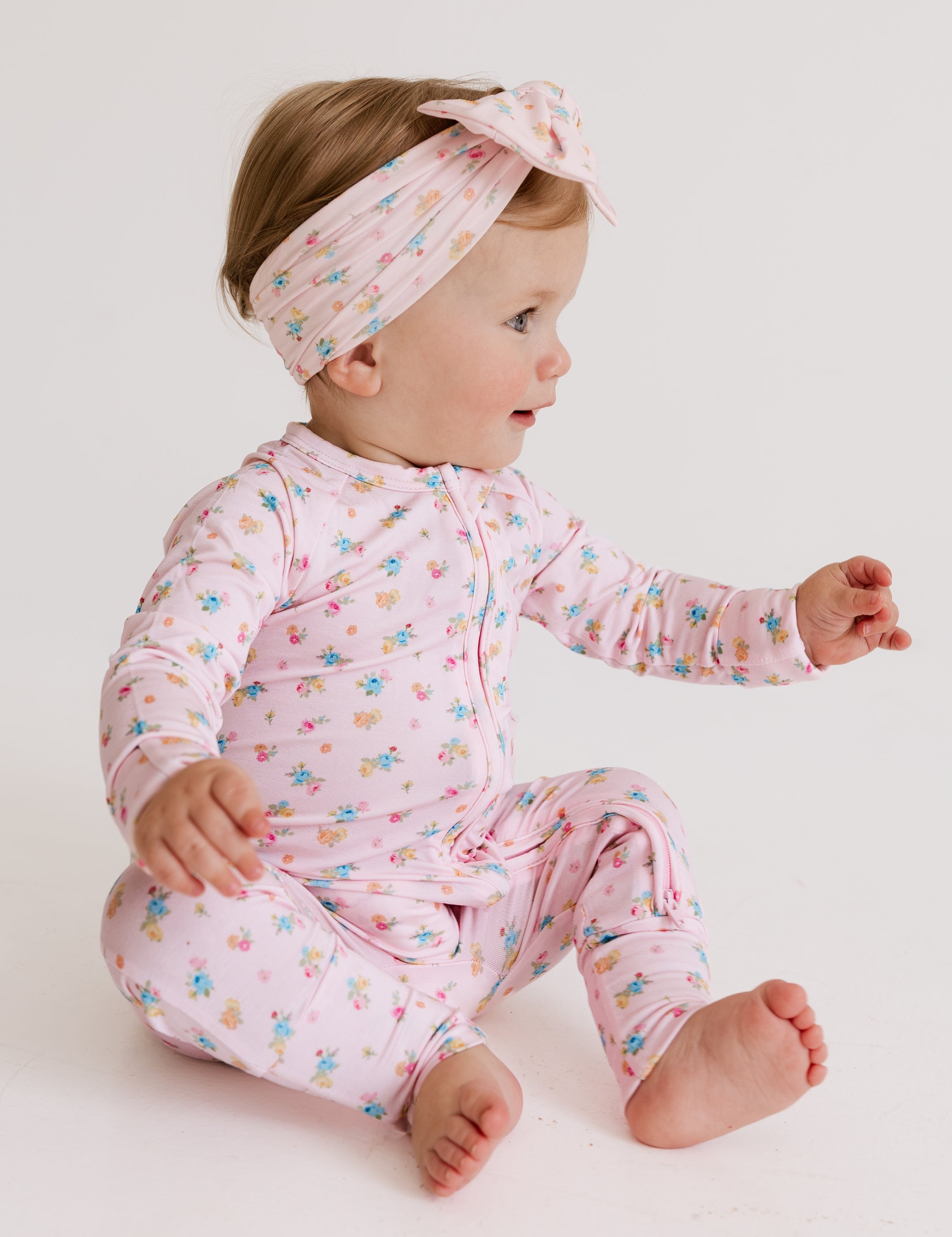 PDP-PoppyPink-Zipper-1_2x_e0e033e3-fce8-475e-b44b-21921bf6b264.jpg