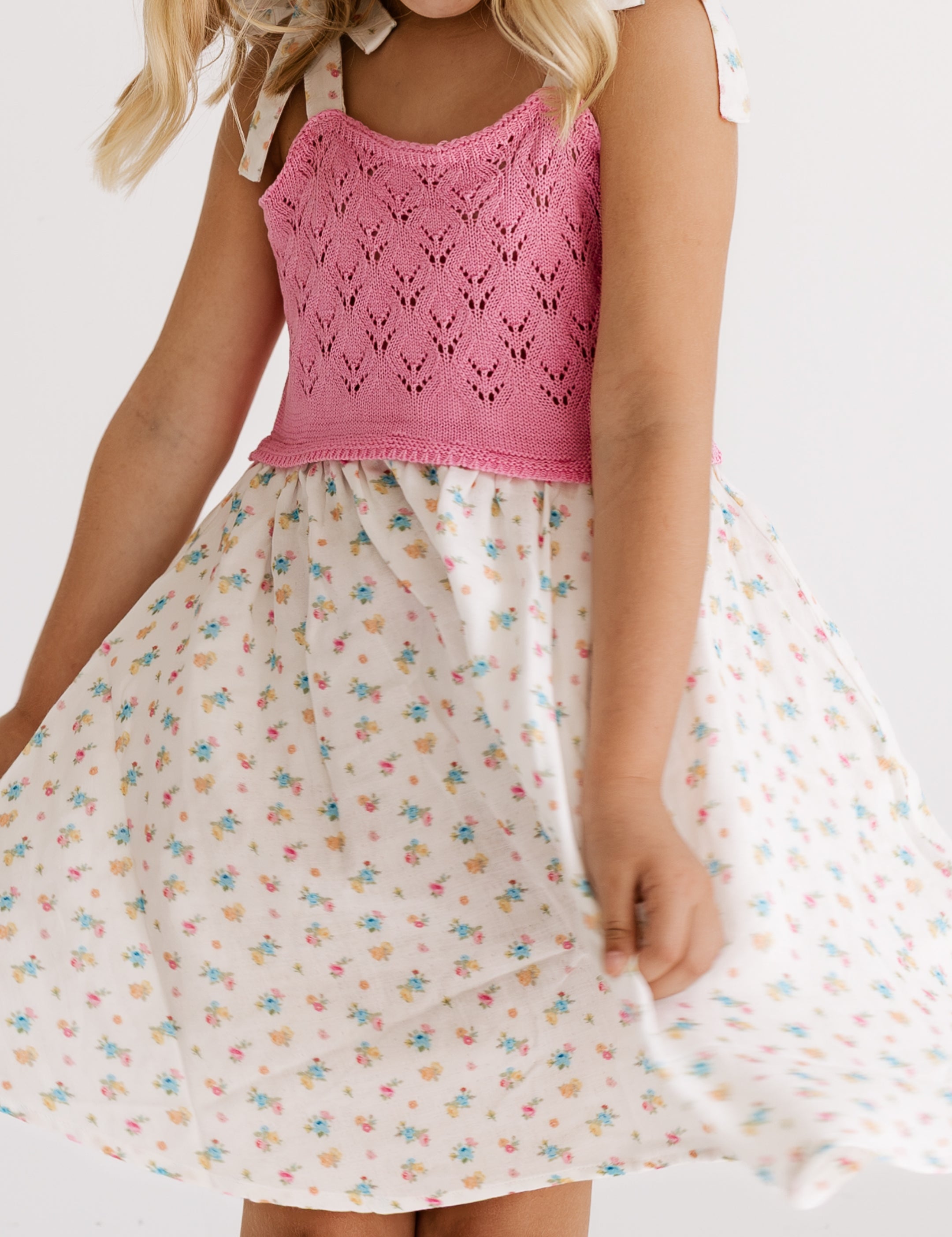 PDP-PoppyWhite-Dress-2_2x_b89bdaef-6fbd-400f-bc82-2f1297d66cf8.jpg