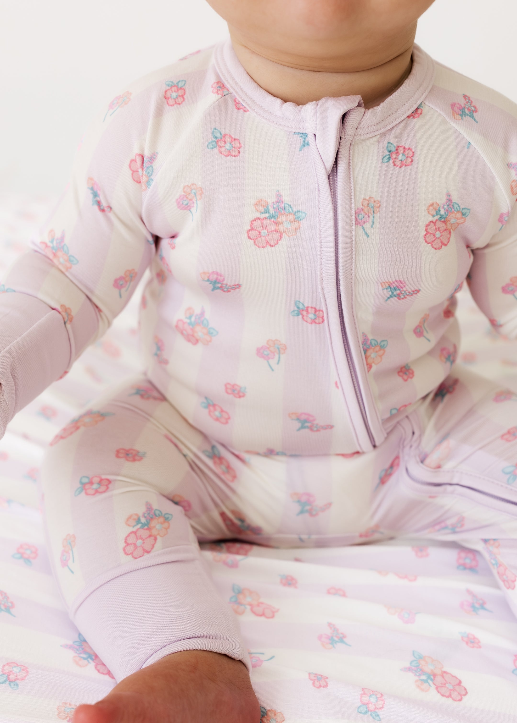PDP-PurpleHarper-Zipper-2_2x_09d9ebac-b1fc-4835-9258-8a0fbfb13387.jpg