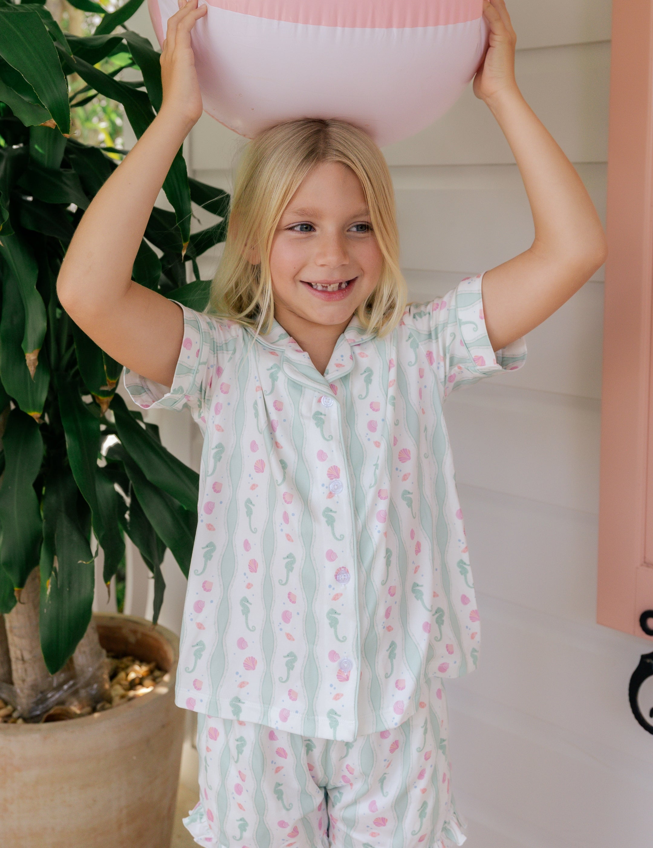 PDP-ShorelineDreams-ButtonUp-5_2x_061a9090-c422-49c6-9fa9-6f65933c1ba4.jpg