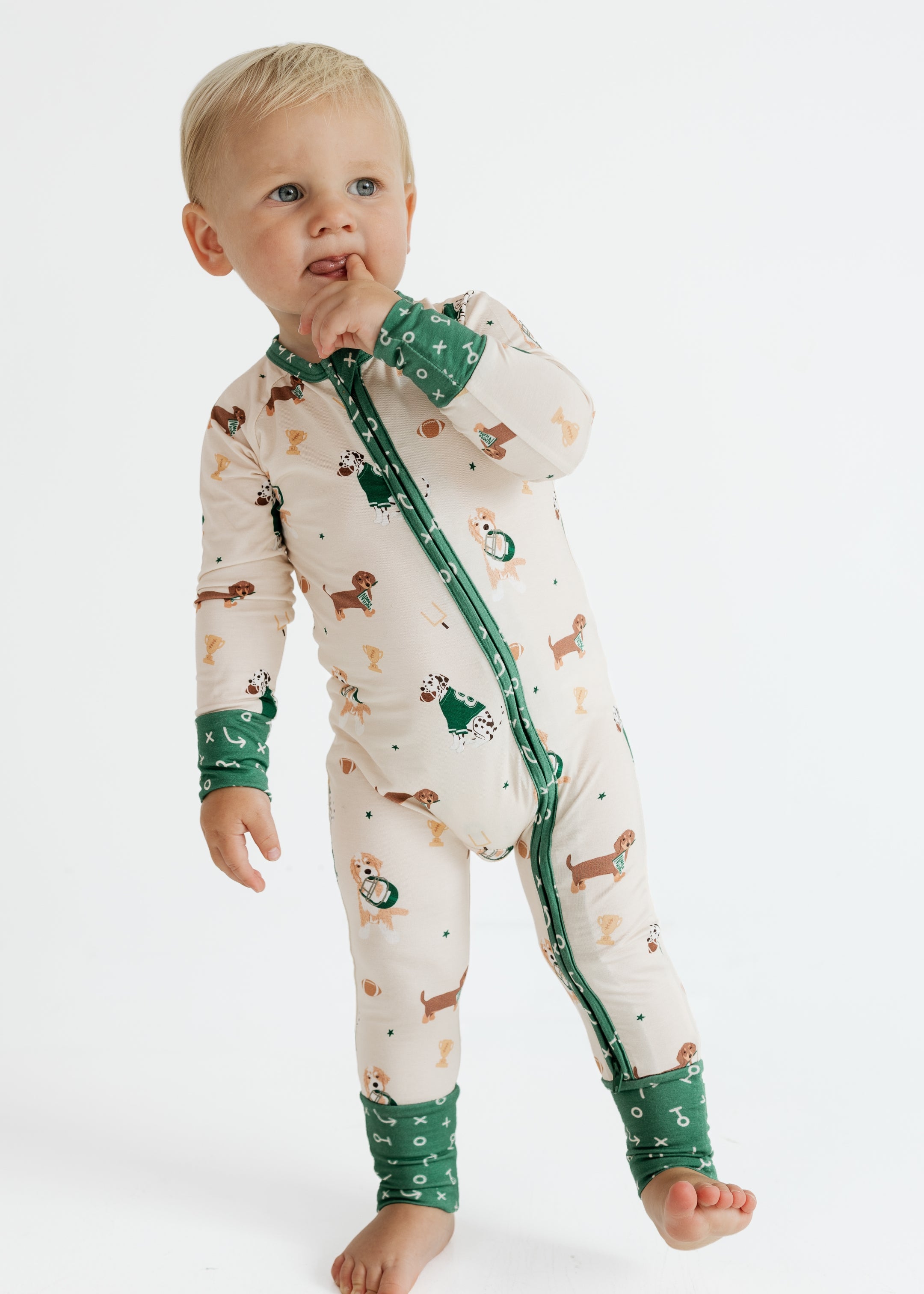 PDP-VarsityPups-Zipper-1_2x_c4a31663-d762-43f1-ac7d-8a84f5a2e2f9.jpg