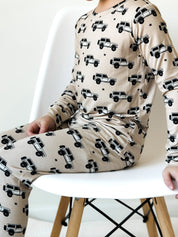 Vintage 4x4 Two Piece Set