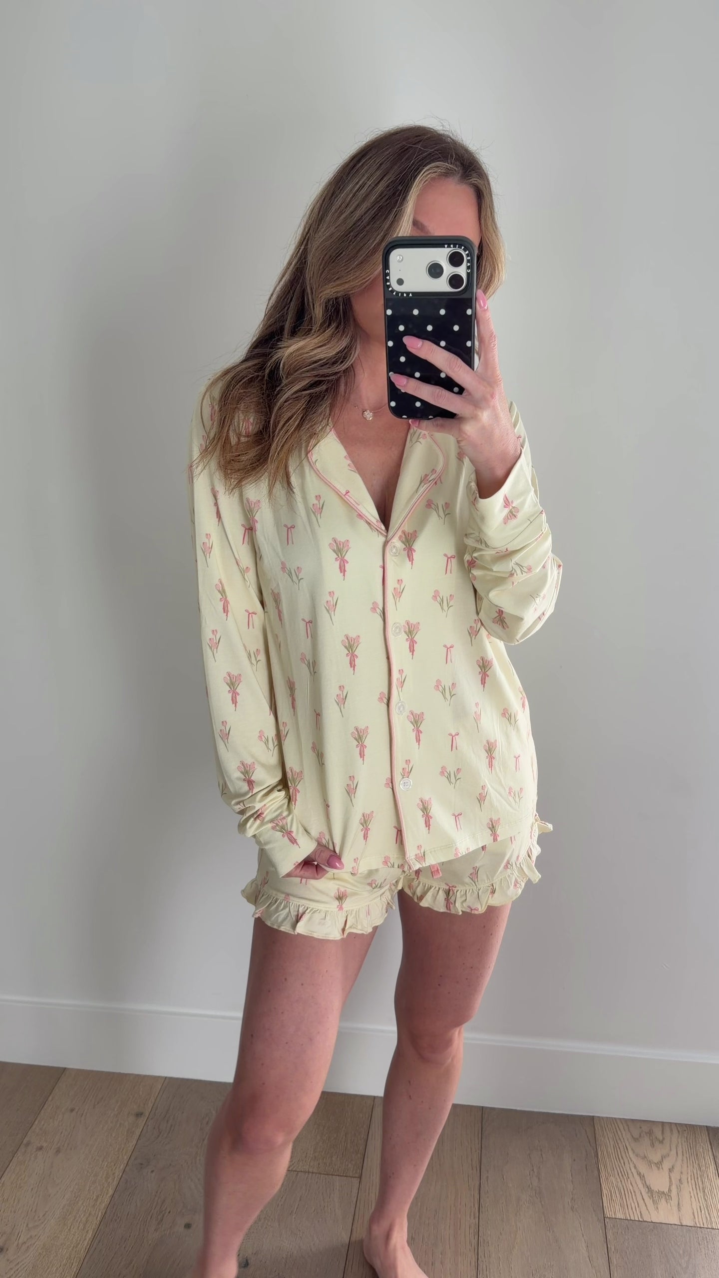 Tulip Fields Women's Long Sleeve Short Set